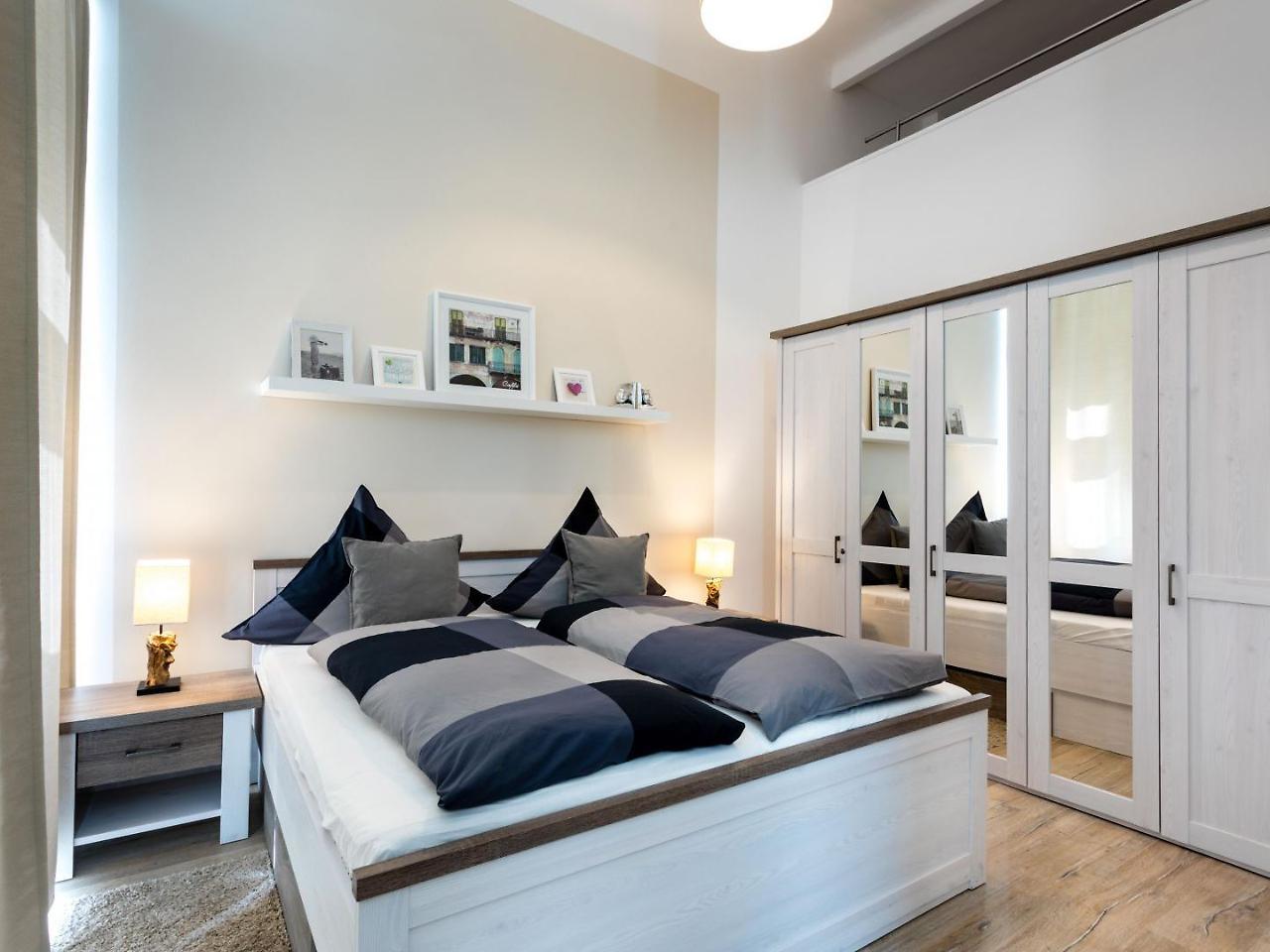 The Goethe Loft, 2 Bedroom Up To 5 People Berlin Luaran gambar